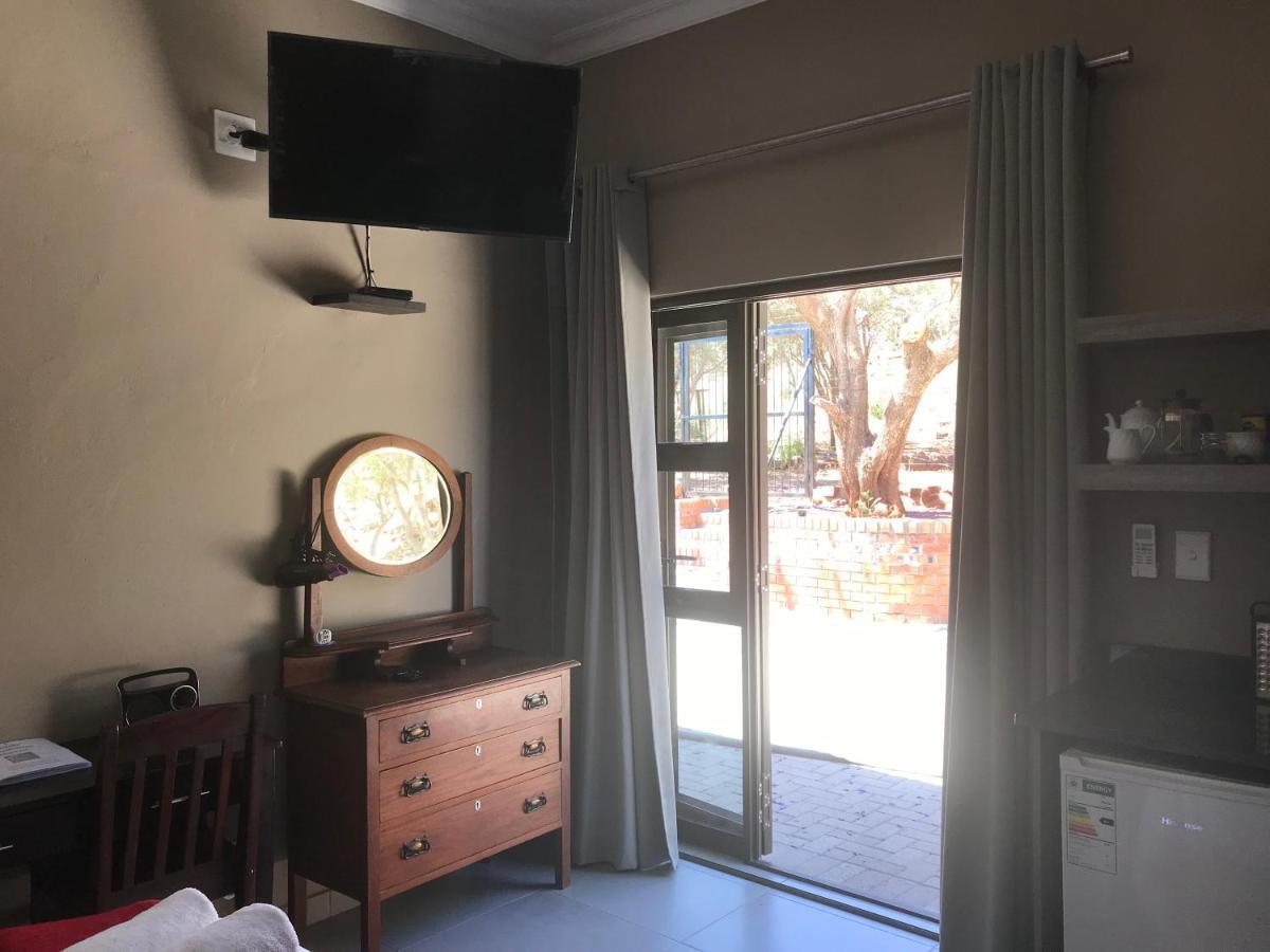 A Little Guesthouse Bloemfontein Kültér fotó